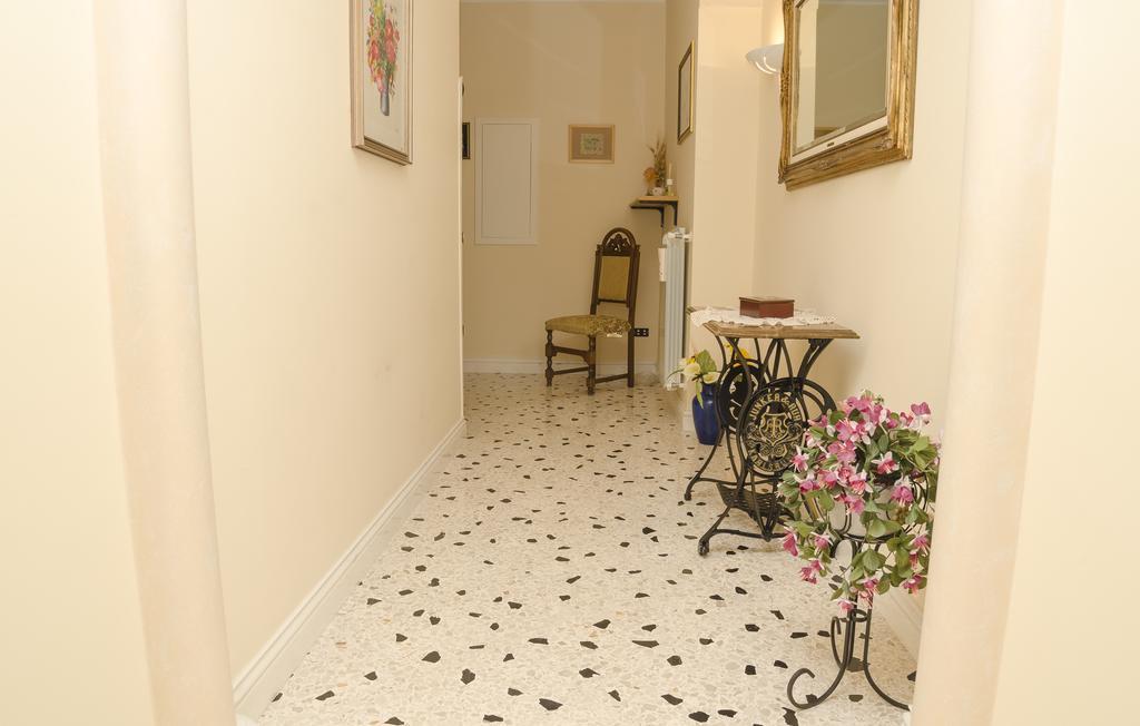 Ferienwohnung Casa Raffelina Minori Zimmer foto
